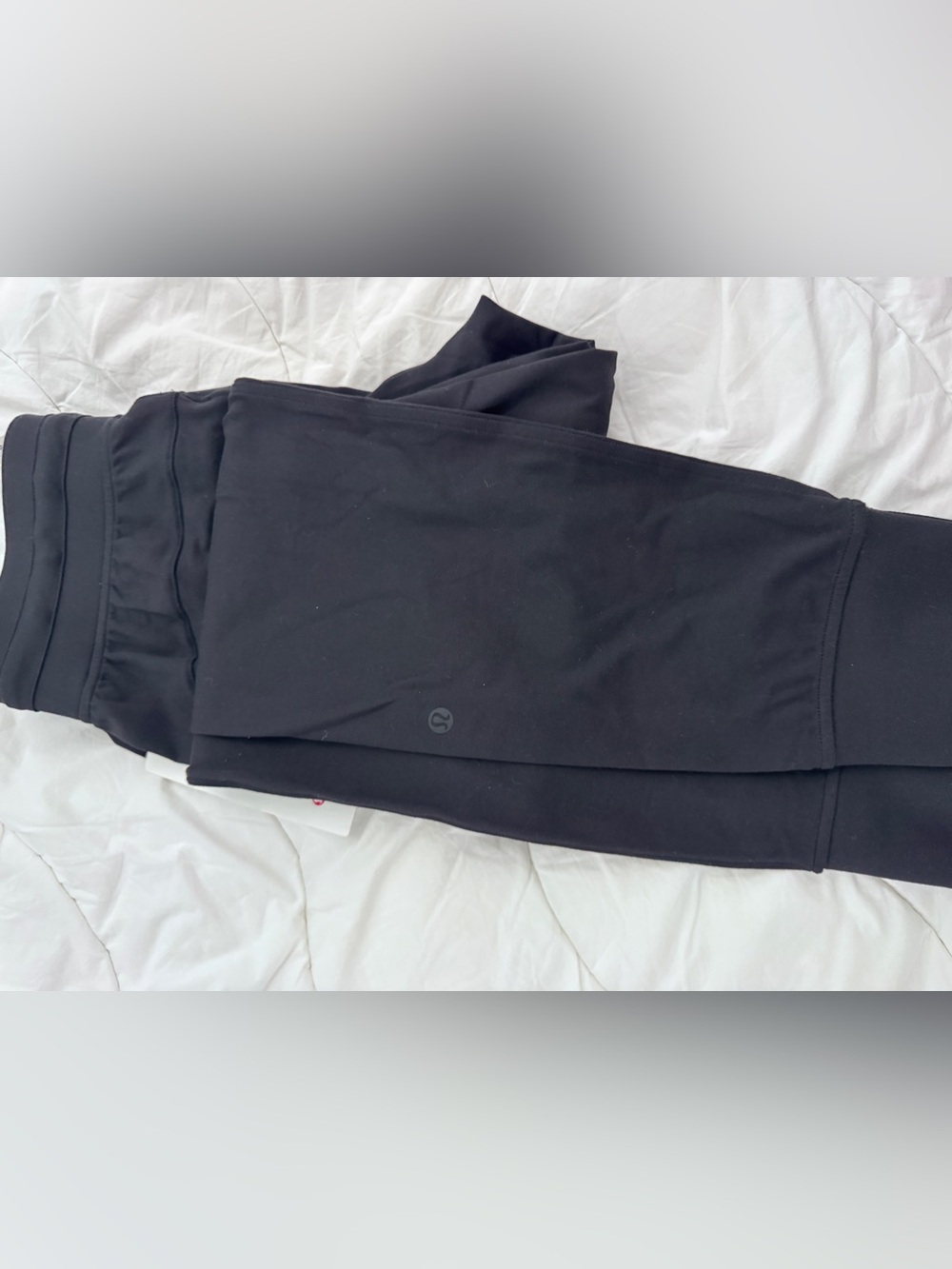NWT Lululemon Ready To Rulu jogger Pant *29"
Black Sz 6 - Picture 8 of 9